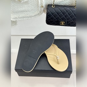 Сандалии CHANEL 26S с двойным «C» в м