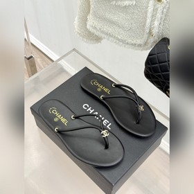 Сандалии CHANEL 26S с двойным «C» в м