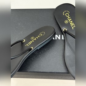 Сандалии CHANEL 26S с двойным «C» в м