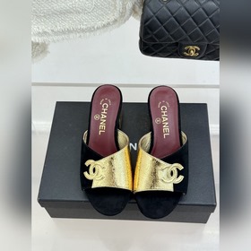 Сандалии-ботинки CHANEL из коллекции 