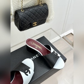 Сандалии-ботинки CHANEL из коллекции 