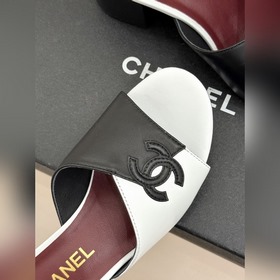 Сандалии-ботинки CHANEL из коллекции 