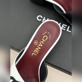 Сандалии-ботинки CHANEL из коллекции 