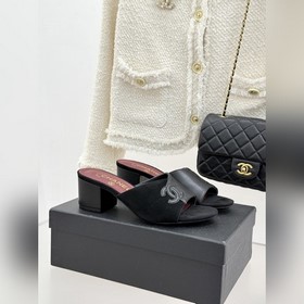 Сандалии-ботинки CHANEL из коллекции