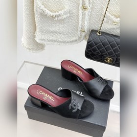 Сандалии-ботинки CHANEL из коллекции 