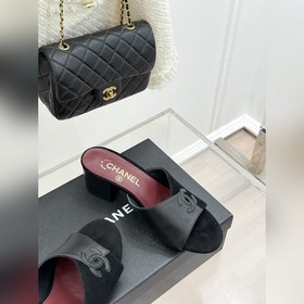 Сандалии-ботинки CHANEL из коллекции 