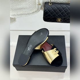 Сандалии-ботинки CHANEL из коллекции 