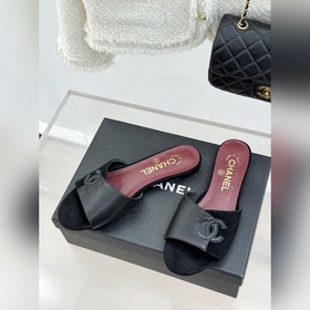 Сандалии-ботинки CHANEL из коллекции