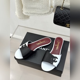 Сандалии-ботинки CHANEL из коллекции 