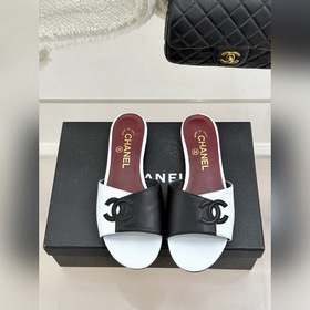Сандалии-ботинки CHANEL из коллекции 