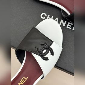 Сандалии-ботинки CHANEL из коллекции 
