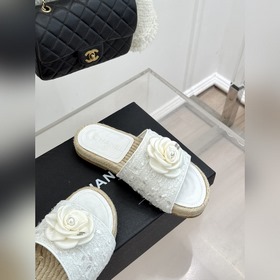 Классические сандалии CHANEL с двойны