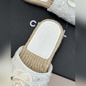 Классические сандалии CHANEL с двойны
