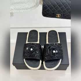 Классические сандалии CHANEL с двойны