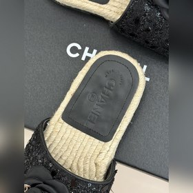 Классические сандалии CHANEL с двойны