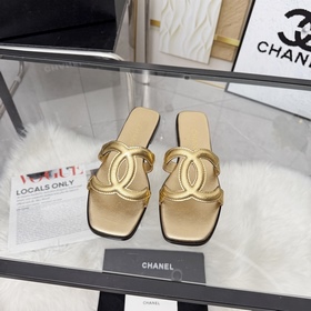 Сандалии CHANEL из новой коллекции — н