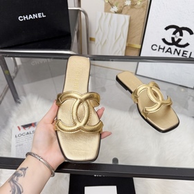 Сандалии CHANEL из новой коллекции — н