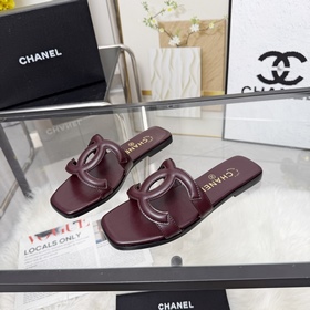 Сандалии CHANEL из новой коллекции — н