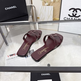 Сандалии CHANEL из новой коллекции — н