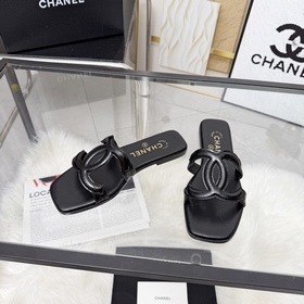 Сандалии CHANEL из новой коллекции — н