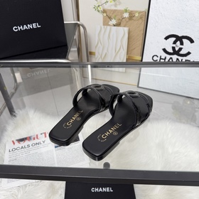 Сандалии CHANEL из новой коллекции — н