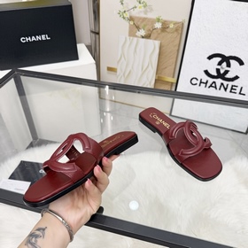 Сандалии CHANEL из новой коллекции — н