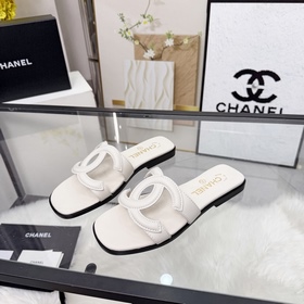 Сандалии CHANEL из новой коллекции — н