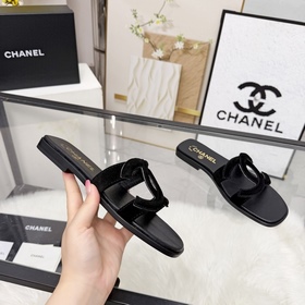Сандалии CHANEL из новой коллекции — н