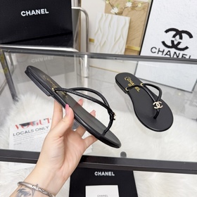 Новая версия сандалий CHANEL — настоящ