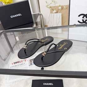 Новая версия сандалий CHANEL — настоящ