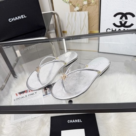 Новая версия босоножек CHANEL — настоя