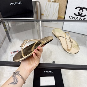Новая версия сандалий CHANEL — настоящ