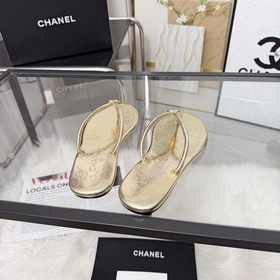 Новая версия сандалий CHANEL — настоящ
