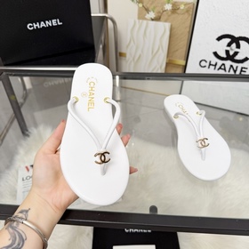 Новая версия сандалий CHANEL — настоящ