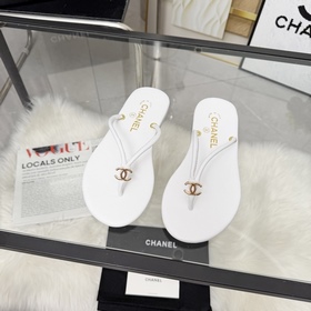 Новая версия сандалий CHANEL — настоящ