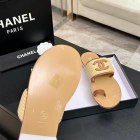 Сандалии CHANEL 26P с плетением виде 