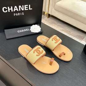 Сандалии CHANEL 26P с плетением виде 