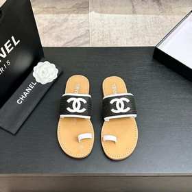 Сандалии CHANEL 26P с плетением виде