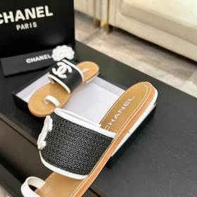 Сандалии CHANEL 26P с плетением виде 