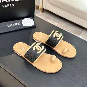 Сандалии CHANEL 26P с плетением виде 