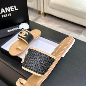 Сандалии CHANEL 26P с плетением виде 