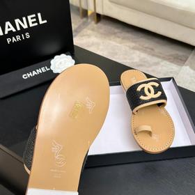 Сандалии CHANEL 26P с плетением виде 