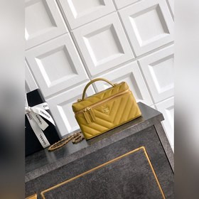 Зеленая сумка CHANEL 26ss LP с нежно-з