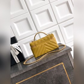 Зеленая сумка CHANEL 26ss LP с нежно-з
