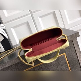 Янтарно-желтая сумка CHANEL 26ss LP с 