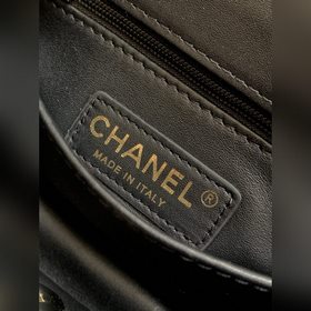 Сумка Coco Handle 26p из черного деним