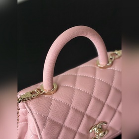 Новинка CHANEL 26c COCOHANDLE — малень