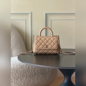 Новинка CHANEL 26c COCOHANDLE — малень