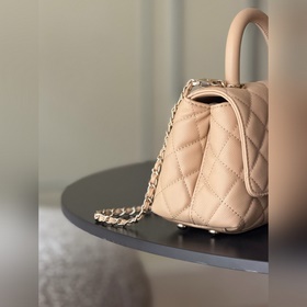 Новинка CHANEL 26c COCOHANDLE — малень
