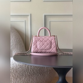 Новинка CHANEL 26c COCOHANDLE — малень